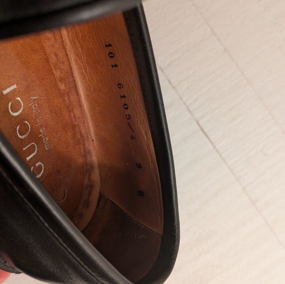 Women's Gucci leather loafers - Picture 8 of 16